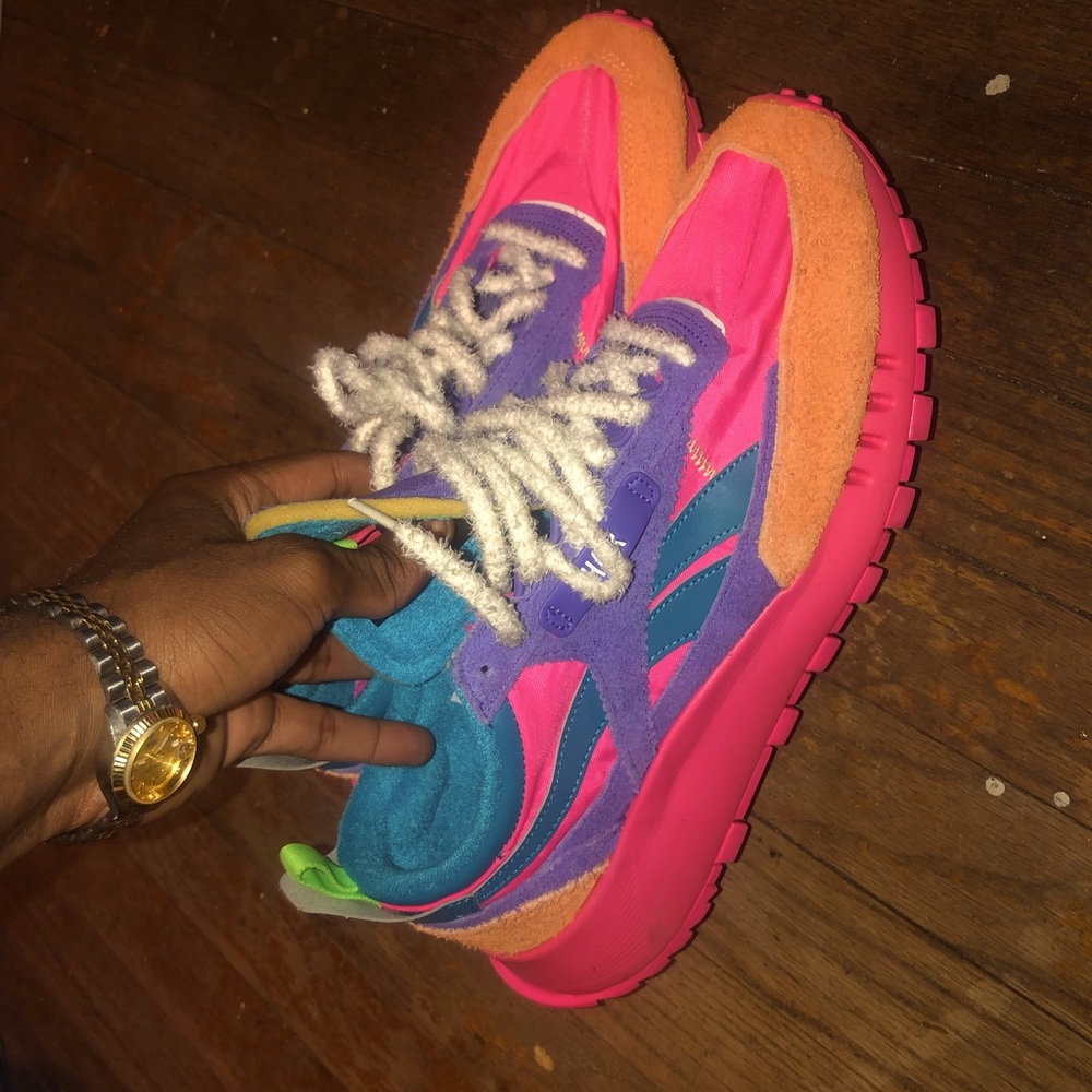 Reebok Size 10.5 Men…